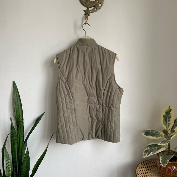 Reversible vest - Picture 2 of 5